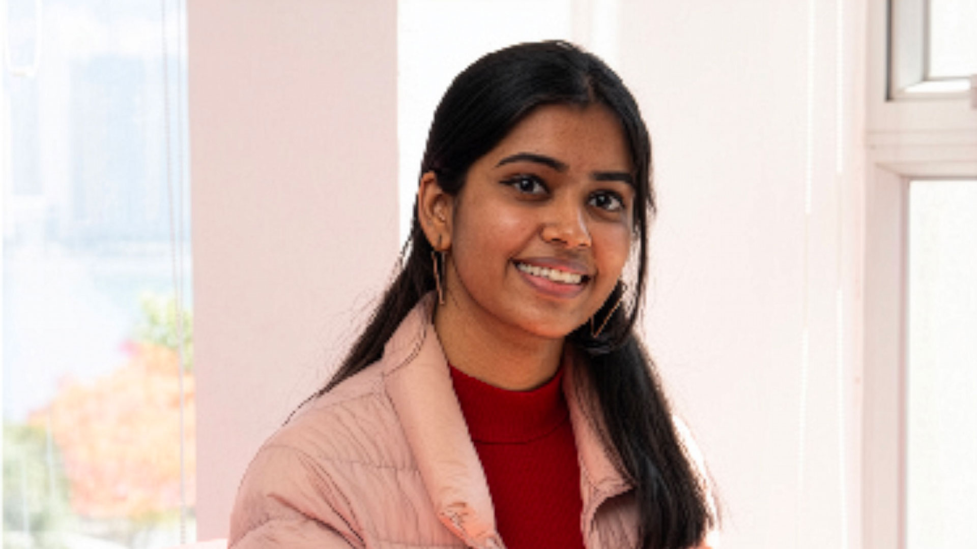人在异乡，志在四方 - Varsha Suresh尽享大学金色年华